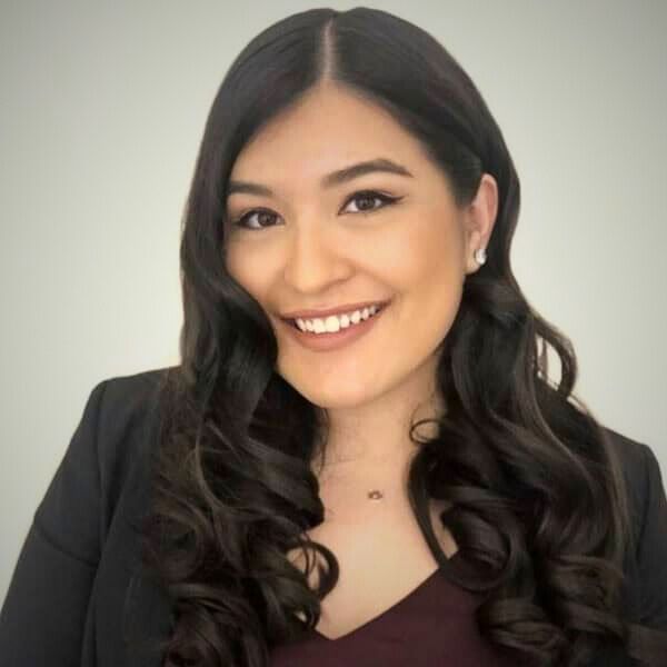 Headshot of Ana Alicia Guzmán - MHA Midsouth, Nashville TN